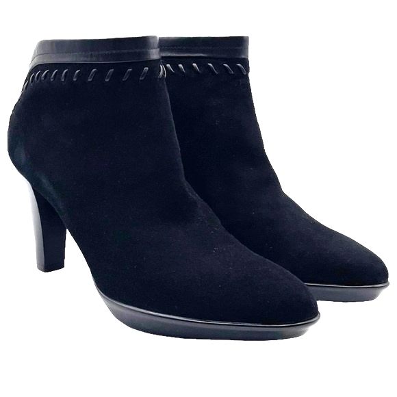Aquatalia By Marvin K Black Weatherproof Suede Riley Ankle Boots Womens Size 8.5 — image 5 of 8